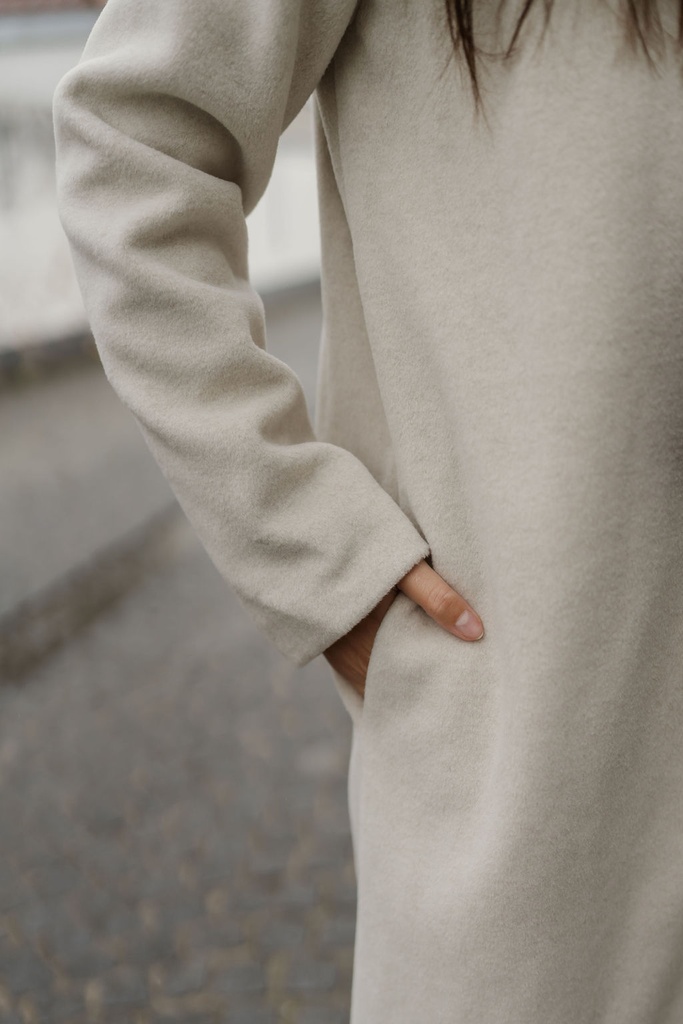 SC Coat Sand