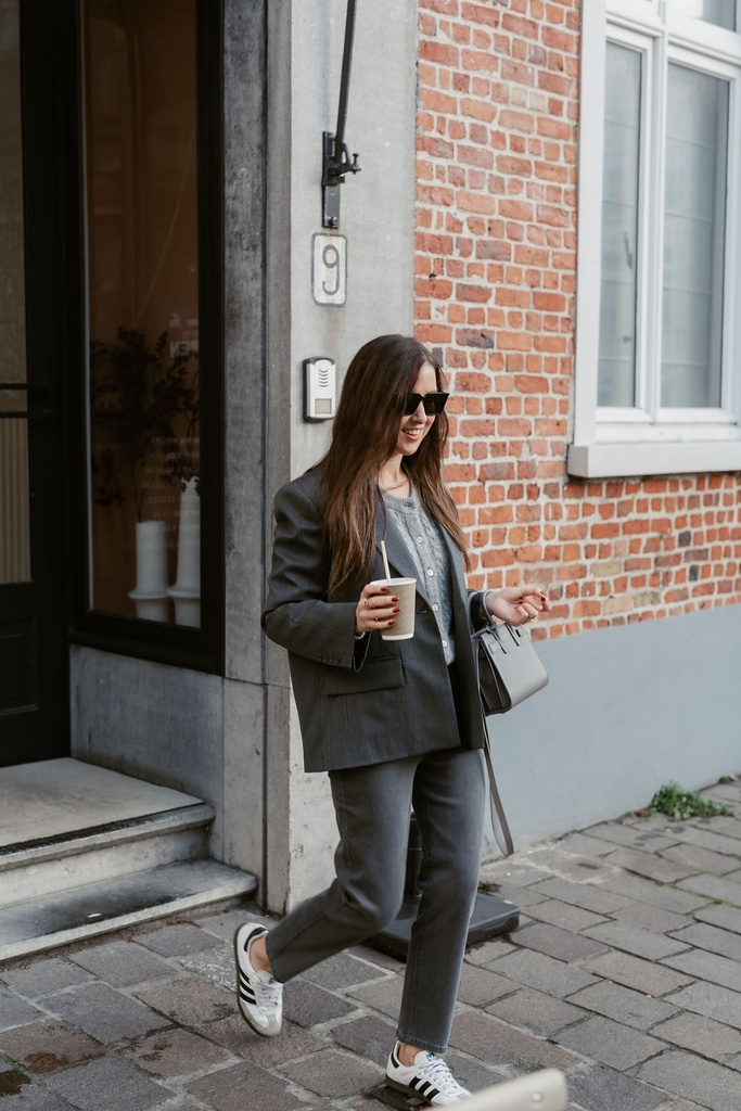 PREORDER SC Mom Jeans Colette Grey