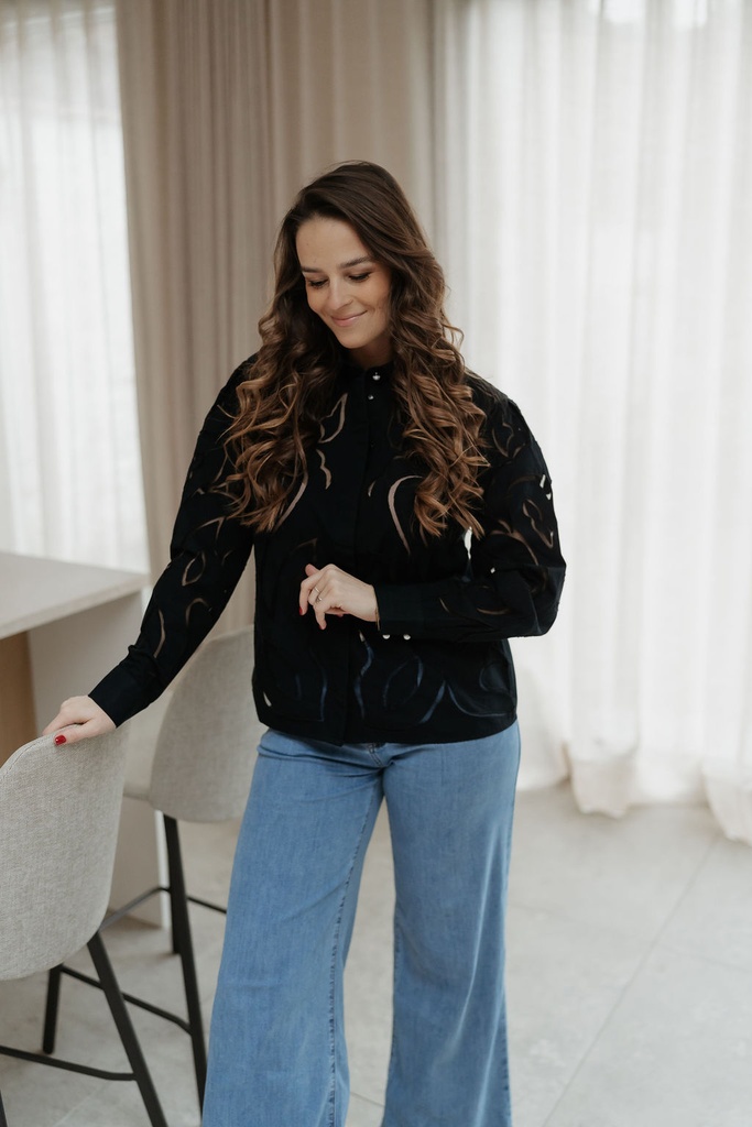 Terena Shirt Black
