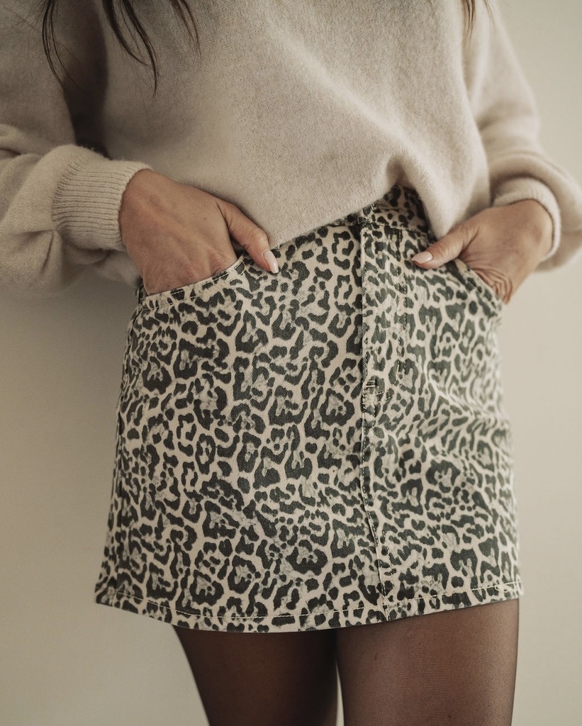 Mara Denim Mini Skirt Leopard