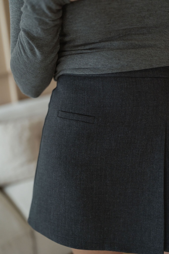 Kiara Mini Skort Grey