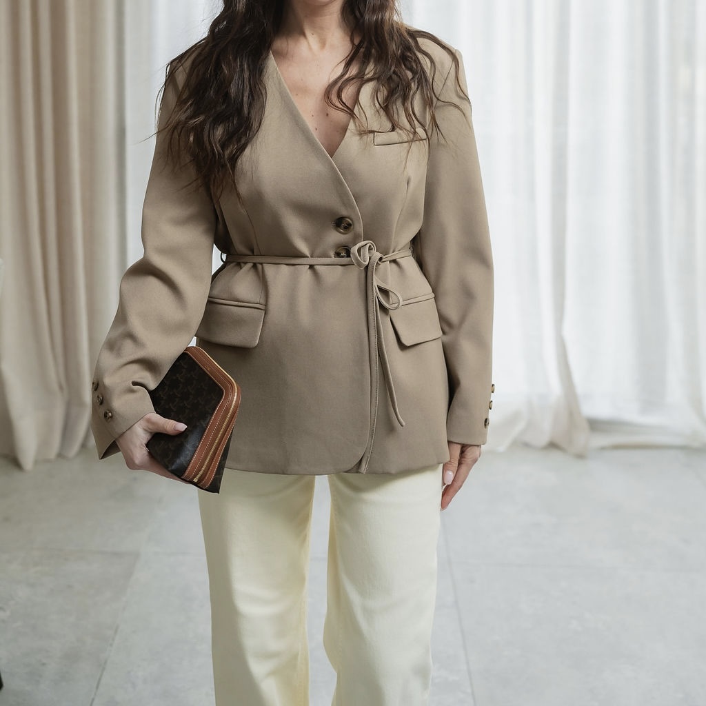 Bea Blazer Taupe