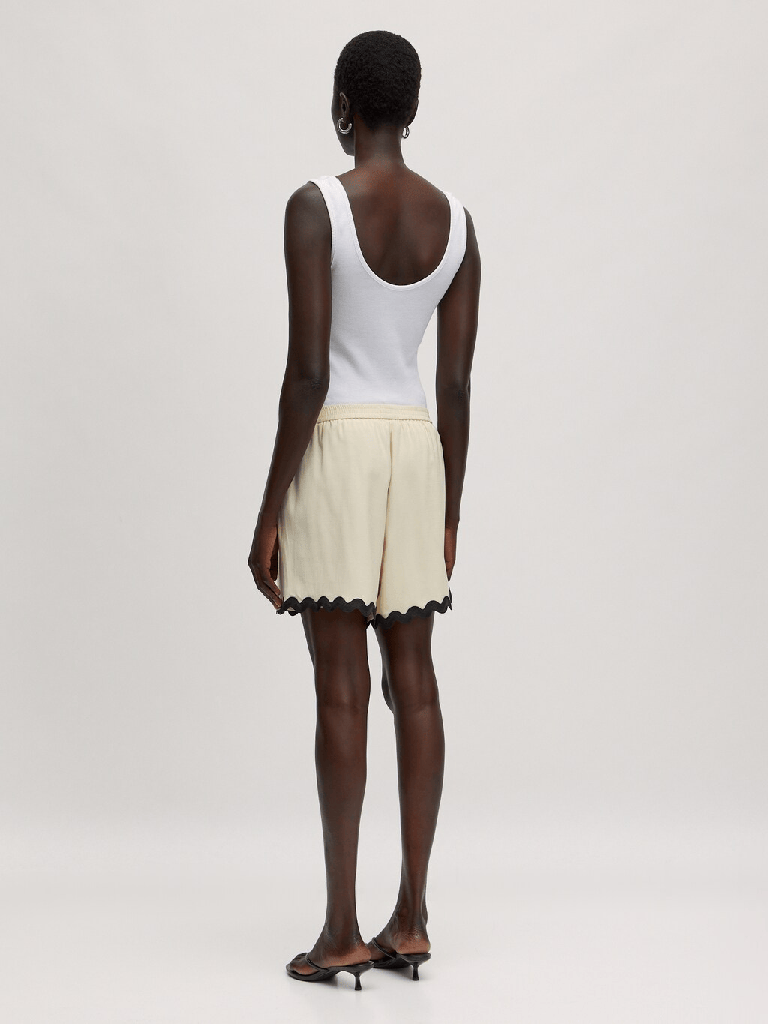 Shorts Juliana Banana Crepe
