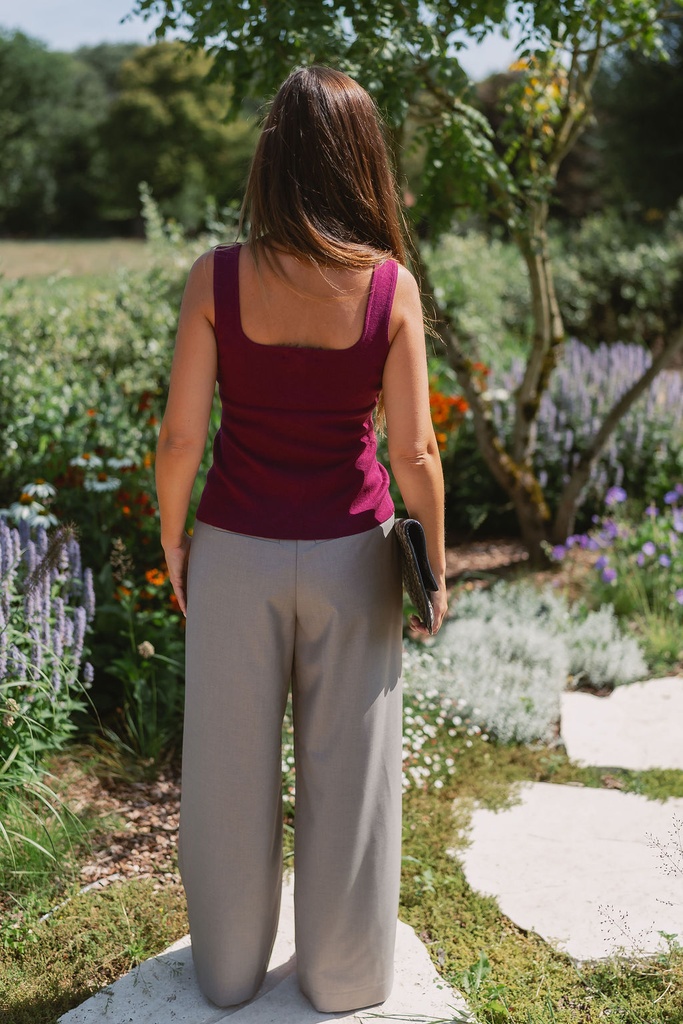 Knitted Gilet Top Burgundy