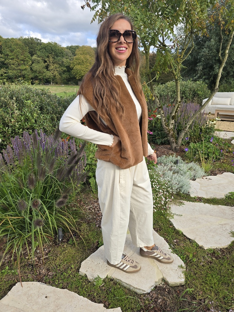 Faux Fur Gilet Dark Caramel