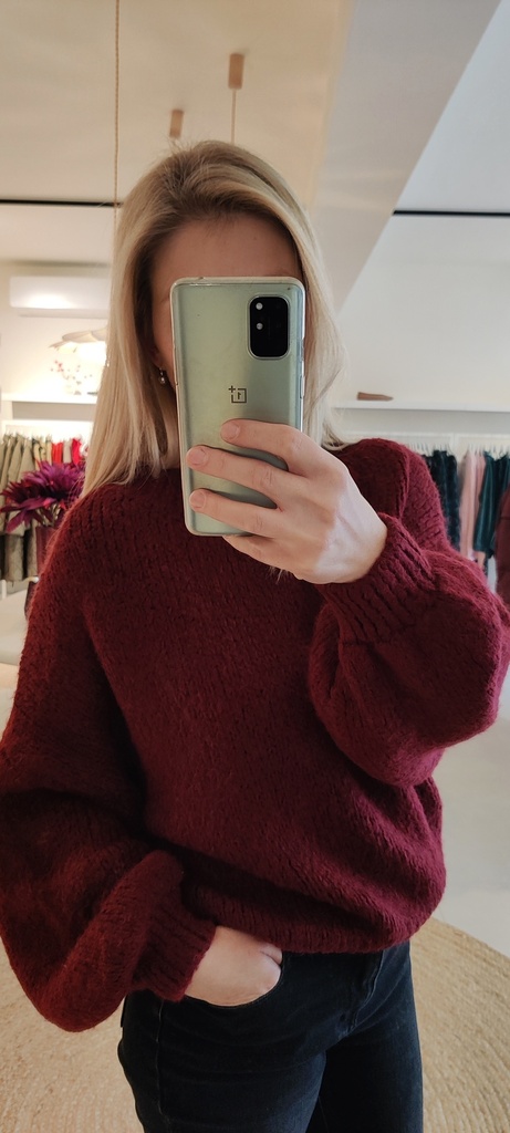 Knit Bea Burgundy