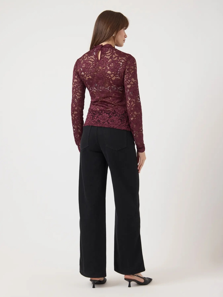 Lace Top Lacey Port Royale