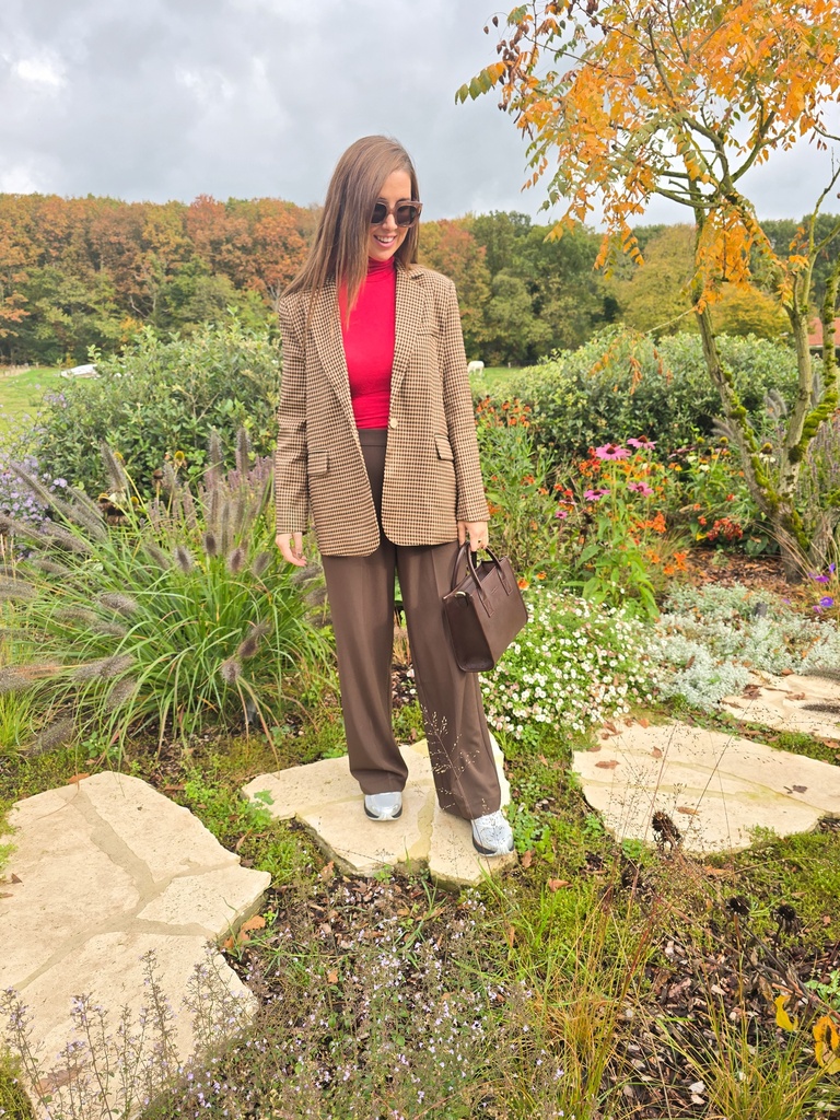 High Neck Top Woola Jester Red