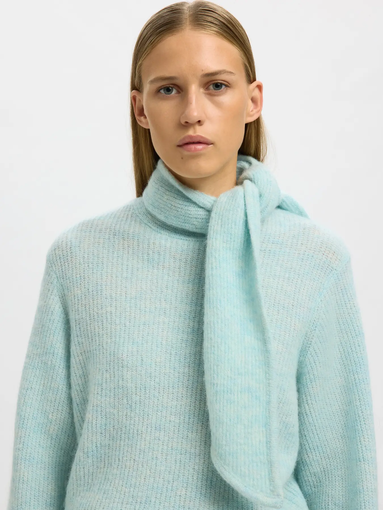 Bow Knit Lulu Blue Glow