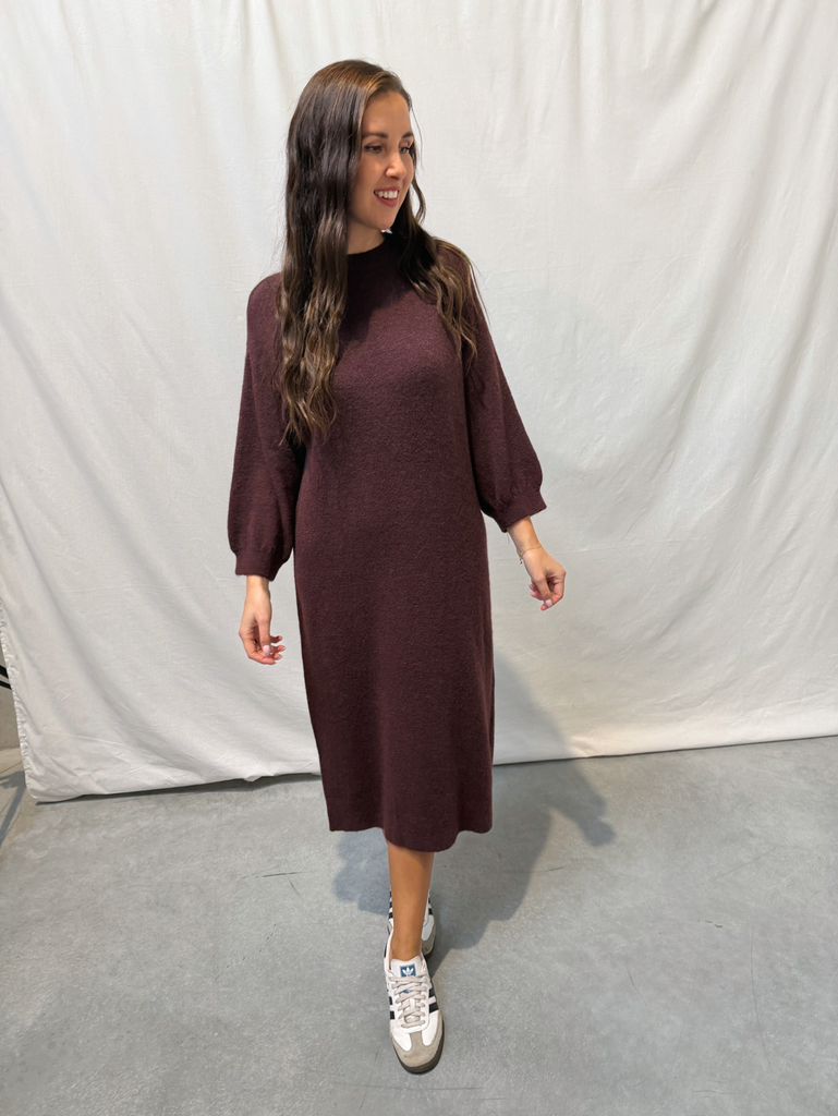 Mila Knitted Dress Aubergine
