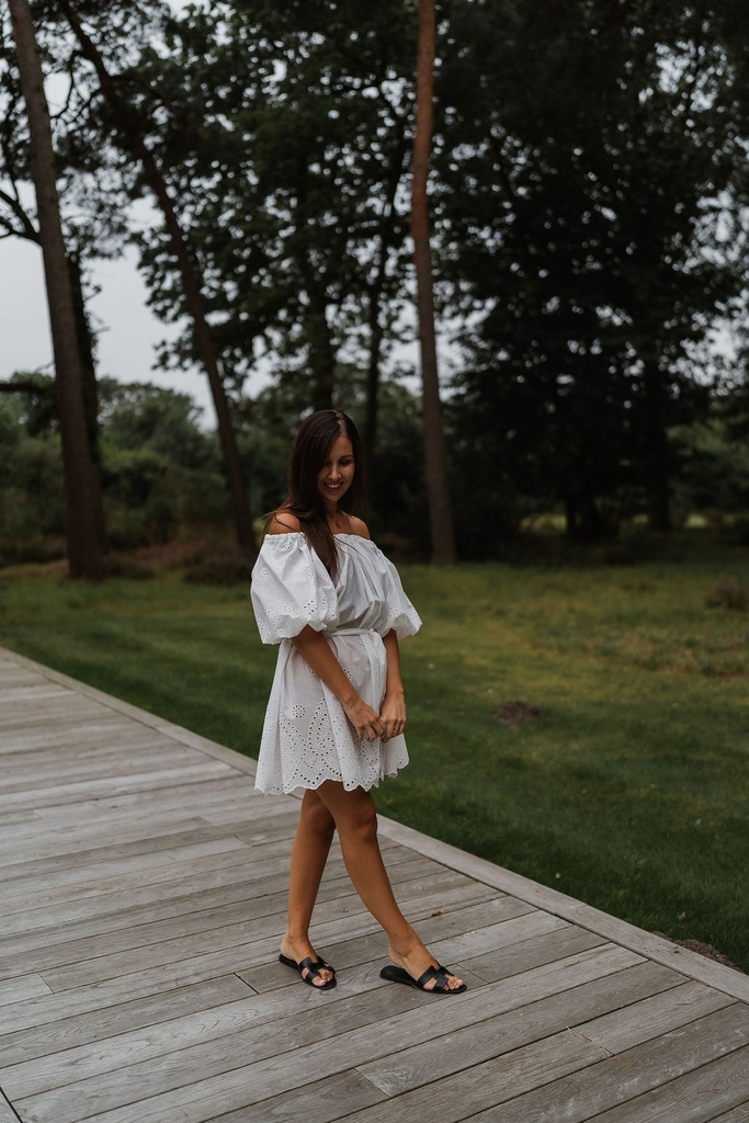Loulou Dress Broderie White TU.