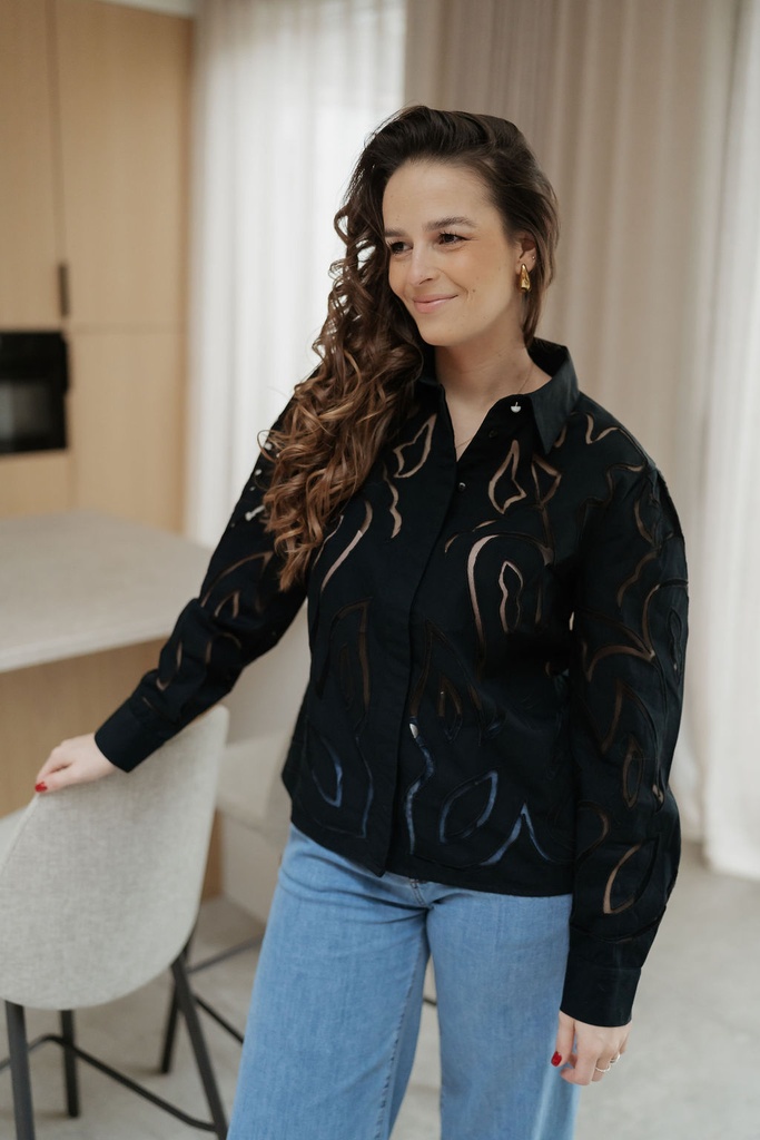 Terena Shirt Black