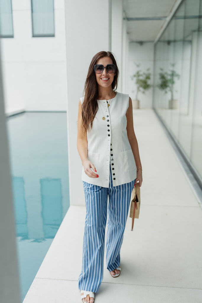 Top Elly White
