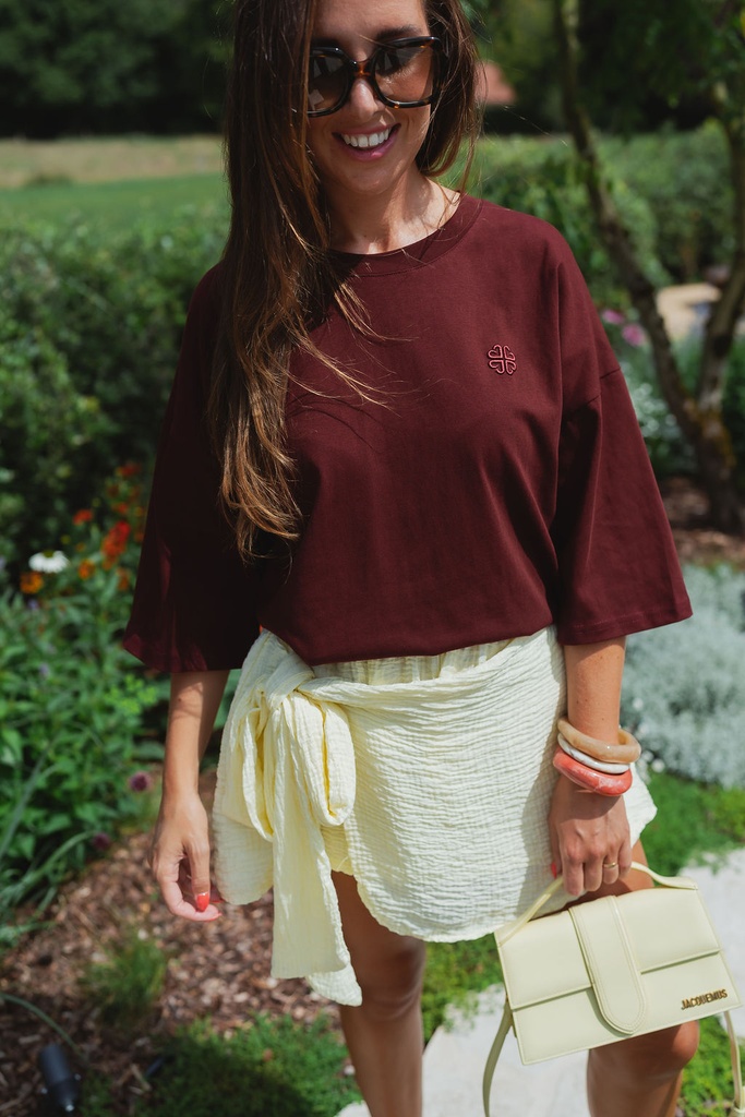 T-shirt burgundy