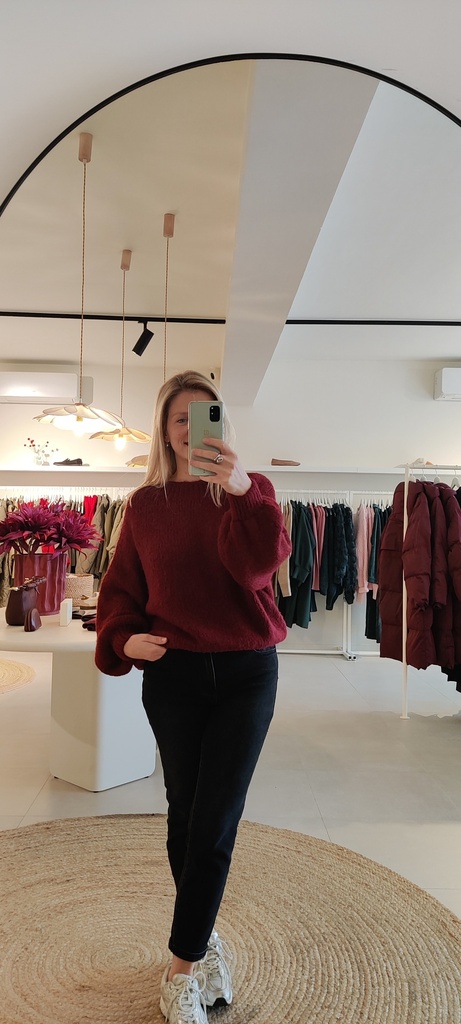 Knit Bea Burgundy