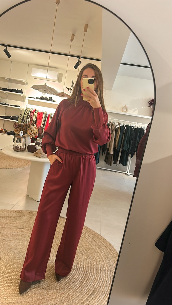 Pants Pelana Tibetan Red