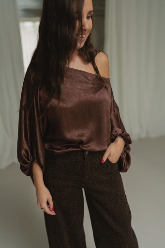 Top Clementine Brown