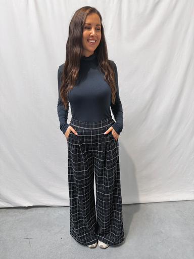 Lou High Neck Top Navy